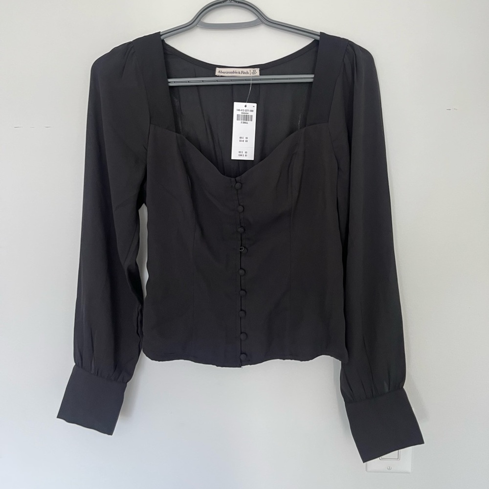 Black button up blouse - Picture 3 of 5